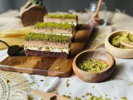 pistachio cake